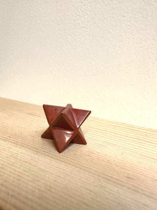 Transport of God Merkaba- Red Jasper - Great for anxious mood, emotional frustrations, thought clarity, general mood balancing energies and channeling Increases emotional stamina, self confidence, self-trust, emotional protection, courage, balance, calm and relaxation