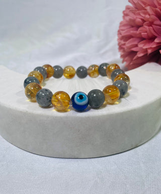 Scorpio - This mixel consists of Citrine and Labradorite Crystal Beads, together the Mixel helps resolve any issues you may have with feeling you deserve to have what you want to create.