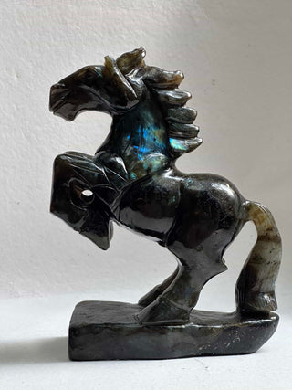 Career Growth & Success - Labradorite Horse for South Direction - Protects your aura from negative energy and supports your third-eye chakra activities.